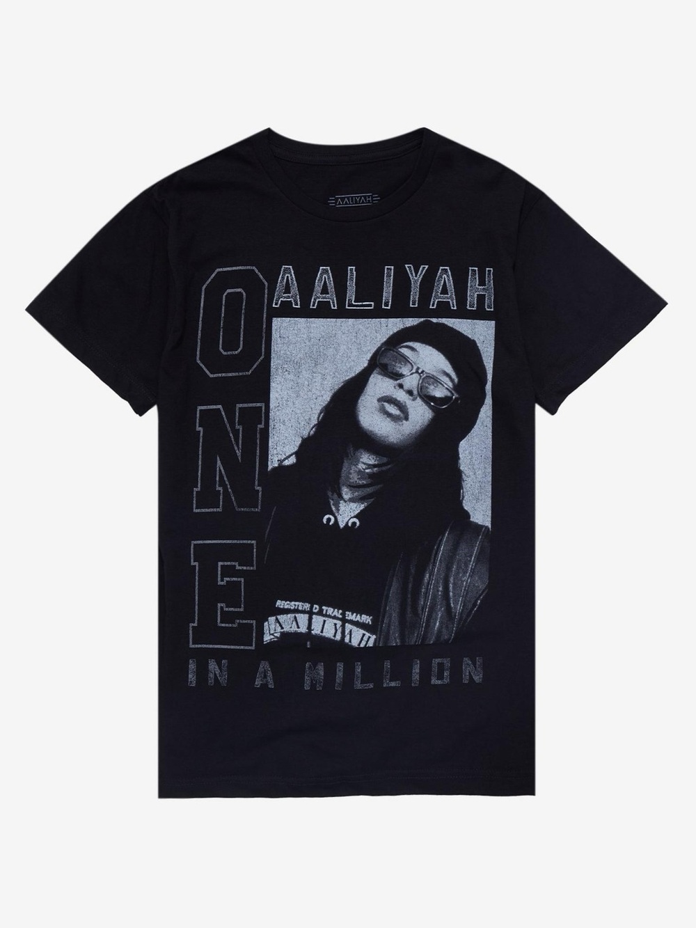 Aaliyah One In A Million Portrait T-Shirt Bedazzled Letters Size S/M Oversized
